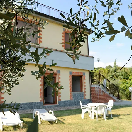 Poggio Delle Rose Tuscany Relais Apartment